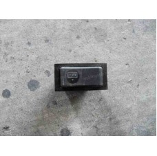3712-00447 Клавишный выключатель открывания передней пассажирской двери Yutong (Ютонг)