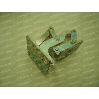 5604-03972 Шарнир задней двери отсека, слева Yutong (Ютонг) 5604-03972 Шарнир задней двери отсека, слева Yutong (Ютонг)