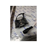 6108-02669 Рама переключателя из литого алюминия в сборе; со жгутом проводов переключателя Yutong (Ютонг) 6108-02669 Рама переключателя из литого алюминия в сборе; со жгутом проводов переключателя Yutong (Ютонг)