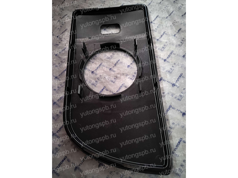 8202-07740 Кронштейн зеркала главного зеркала; правый Yutong (Ютонг) 8202-07740 Кронштейн зеркала главного зеркала; правый Yutong (Ютонг)