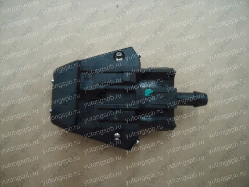 5205-01704 форсунка стеклоомывателя Yutong (Ютонг) 5205-01704 форсунка стеклоомывателя Yutong (Ютонг)