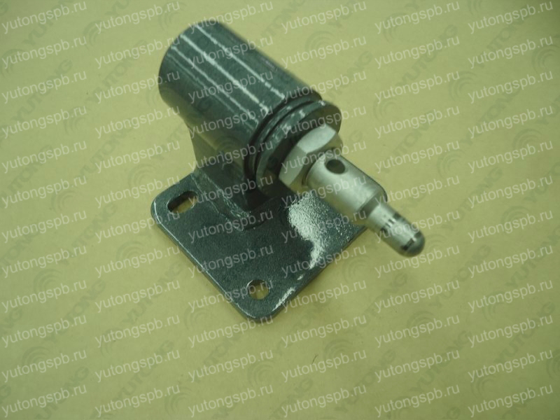 6100-10431 Верхняя стойка поворотного рычага Yutong (Ютонг) 6100-10431 Верхняя стойка поворотного рычага Yutong (Ютонг)