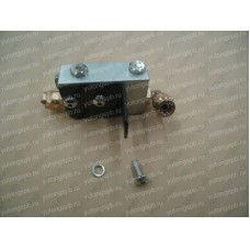 6100-10735 вентиль управления створками (представляет из себя клапан, запорный) Yutong (Ютонг)