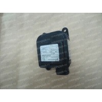 8114-00917 Привод управления регулируемым углом наклона заслонки Yutong (Ютонг)